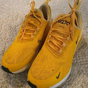 Air Max 270. only worn a handful of times!